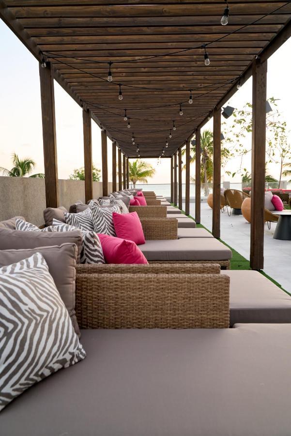 O2 Beach Club & Spa All Inclusive By Ocean Hotels Christ Church Exterior foto